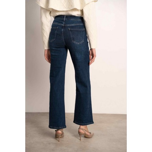 jeans straight fit at25