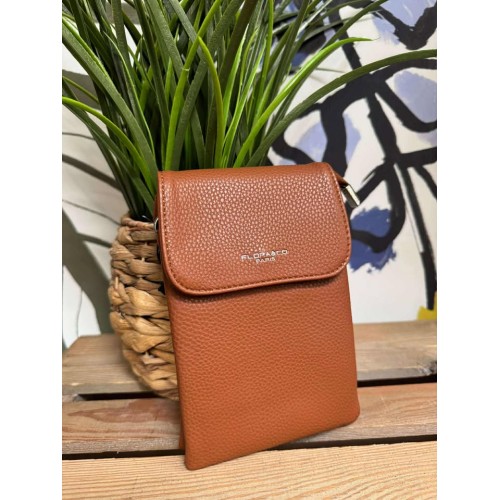 pochette telephone camie...