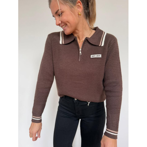 pull zip all school choco...