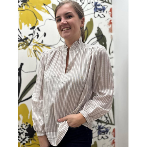 blouse capu beige pr26