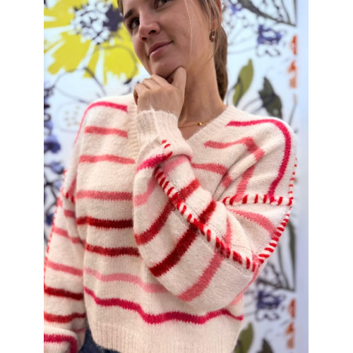 pull sandra rouge pr26