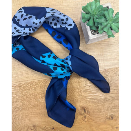 carre de soie 7 bleu pr26