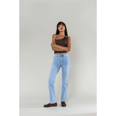 jeans coupe droite bleu clair 17-6 et26