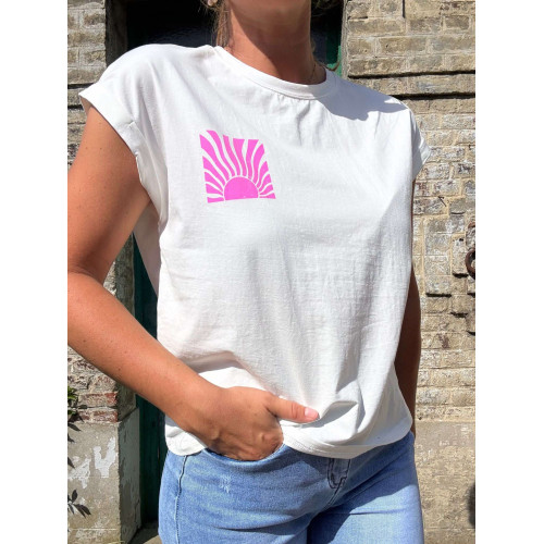 tee shirt sunset