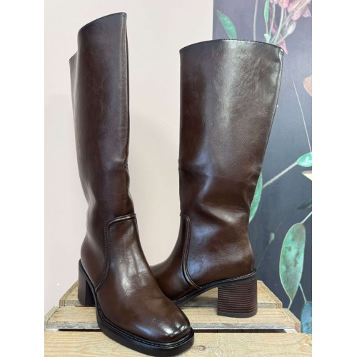 bottes gina marron at26